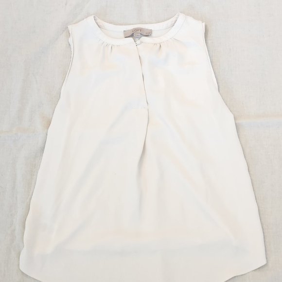 LOFT Sleeveless Cream-Colored Top - XXS Petite - Picture 2 of 13